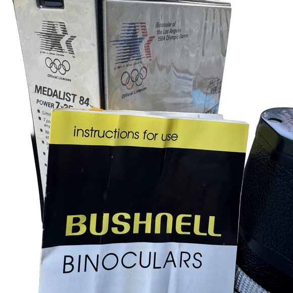 LA Olympics 1984 Souvenir Bushnell Medalist 84 7x35 Binoculars w/Lens Caps EUC - Picture 4 of 5